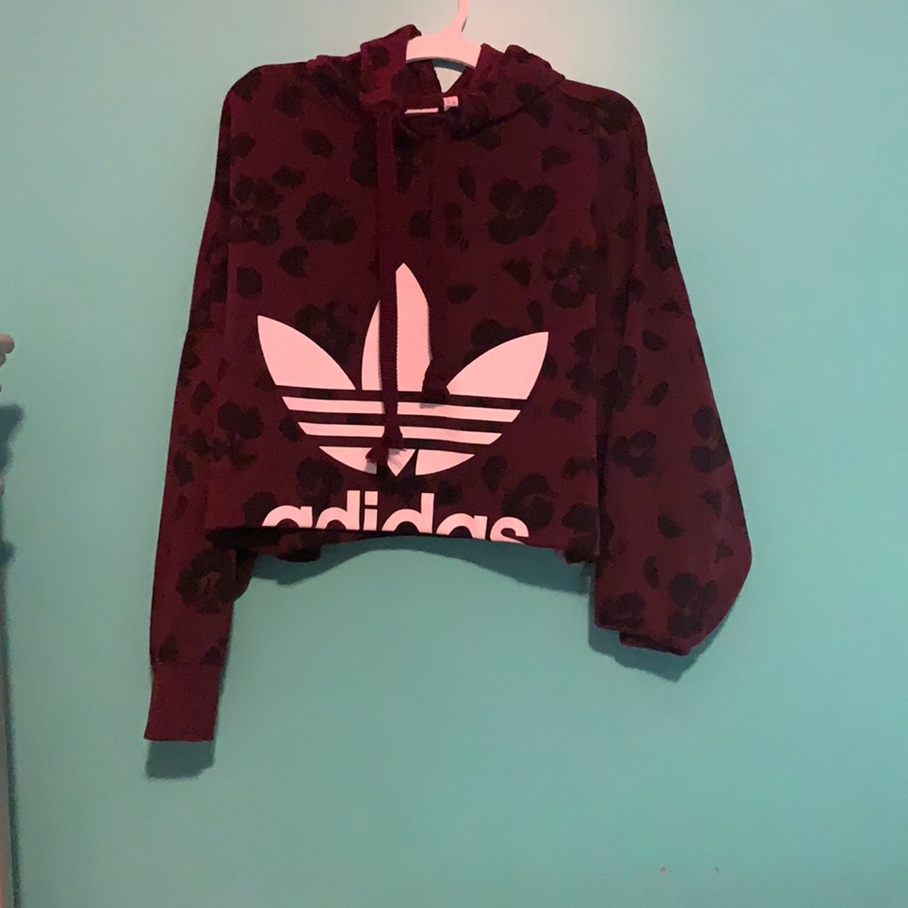 adidas medium long sleeve,make an offer!!